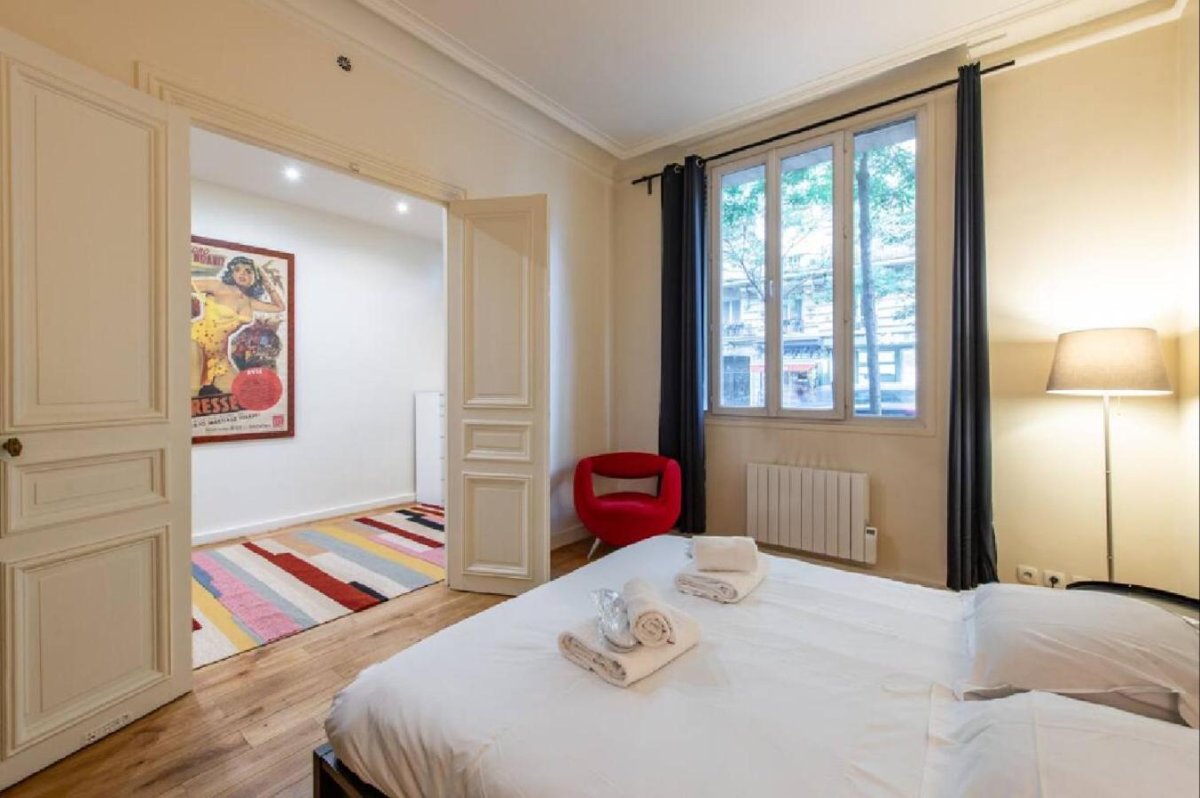 Geranimus Morland : Hearth Of Paris Apartment Exterior foto